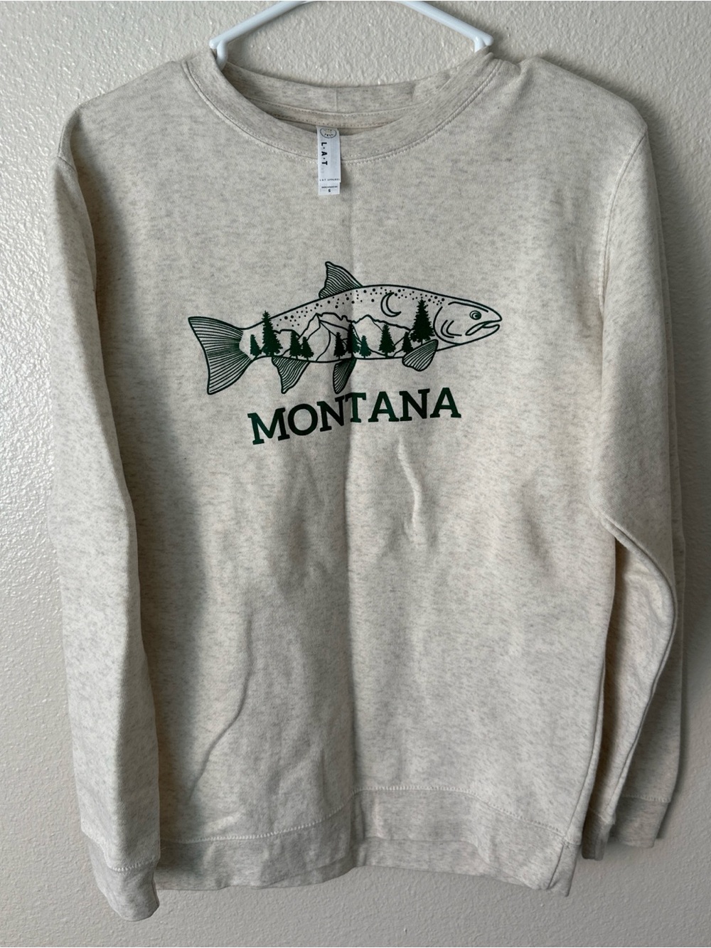 Montana Fish Graphic Crewneck Sweatshirt - Cream
